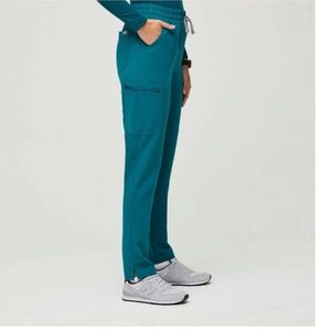 Figs Yola High Waisted TALL Scrub pants